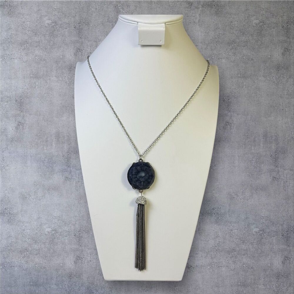 287. Simply Vera Wang Agate Tassel Pendant Necklace‎ Silver Dangle Casual